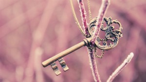 Mysterious-key_1600x900